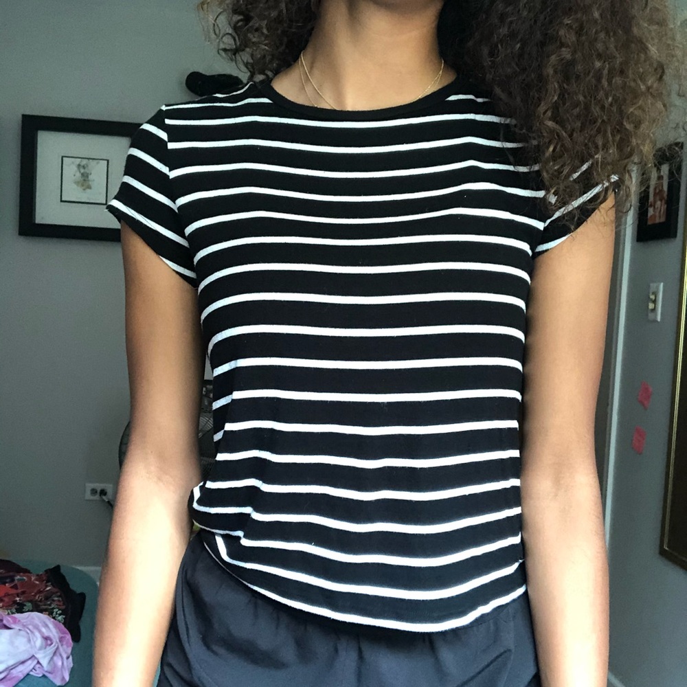 black and white tshirt